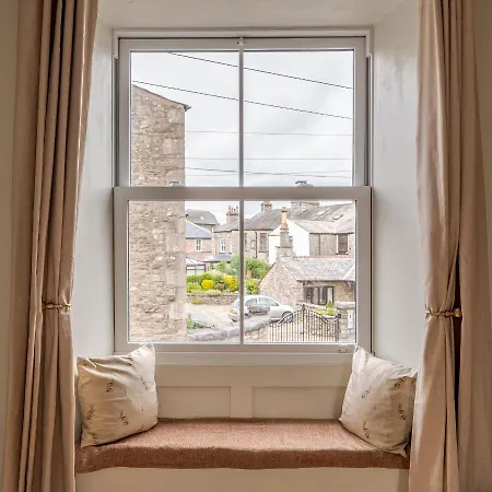 Daire Cosy 1st Floor Flat - District With Bike Storage Kendal